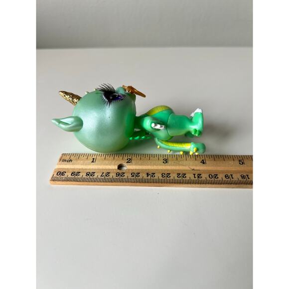 Poopsie Sparkly Critter Series 1 Figure SC-114 Ultra Rare Mint Green Purple Eyes - Picture 3 of 7